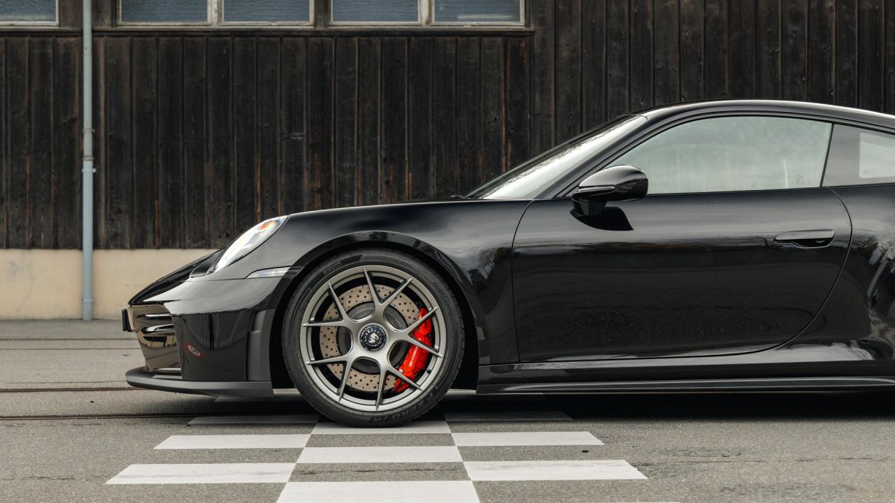 2025 Porsche 911 GT3 Touring