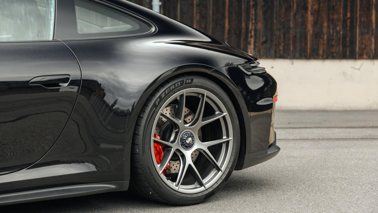 2025 Porsche 911 GT3 Touring