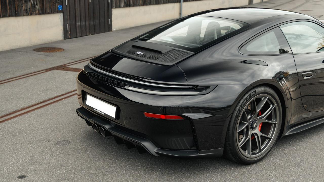 2025 Porsche 911 GT3 Touring