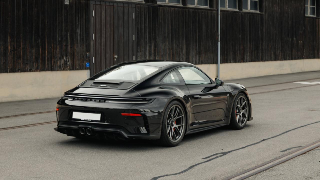 2025 Porsche 911 GT3 Touring