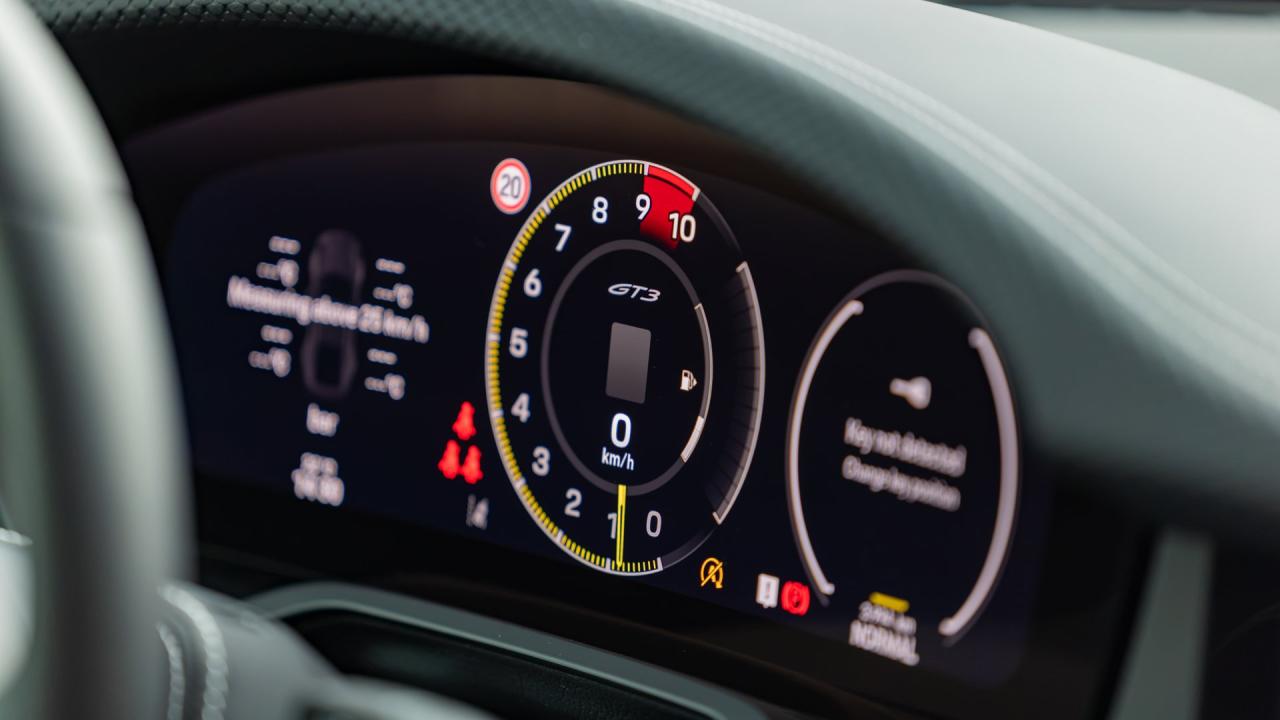 2025 Porsche 911 GT3 Touring
