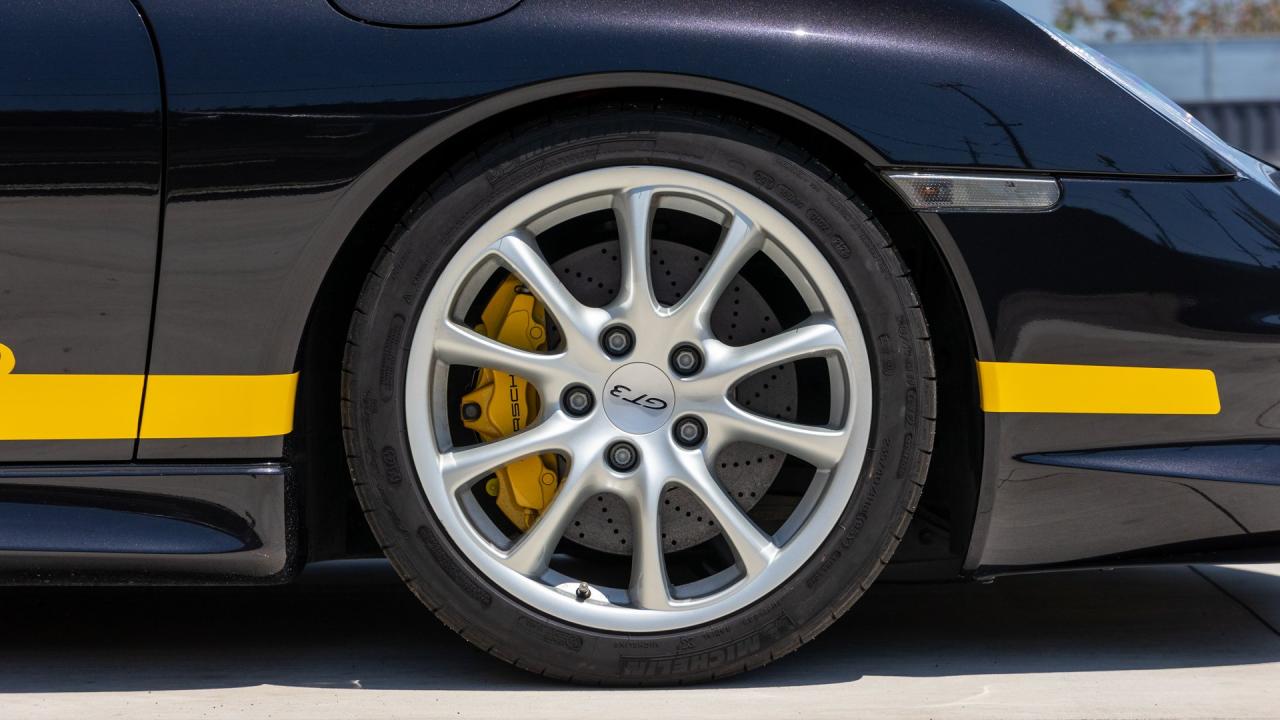 2004 Porsche 911 GT3