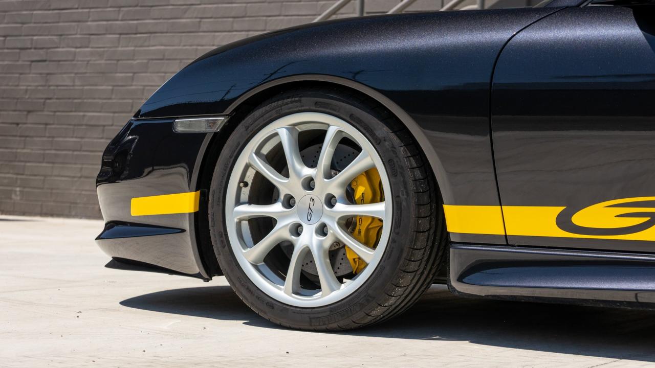 2004 Porsche 911 GT3