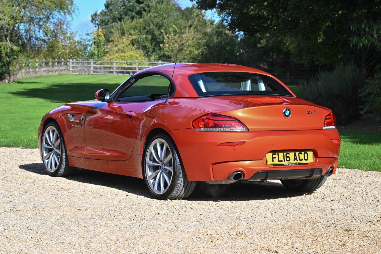 2016 BMW Z4 Convertible (sDrive 35is)