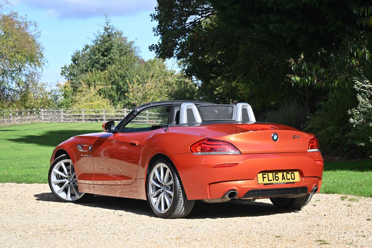 2016 BMW Z4 Convertible (sDrive 35is)