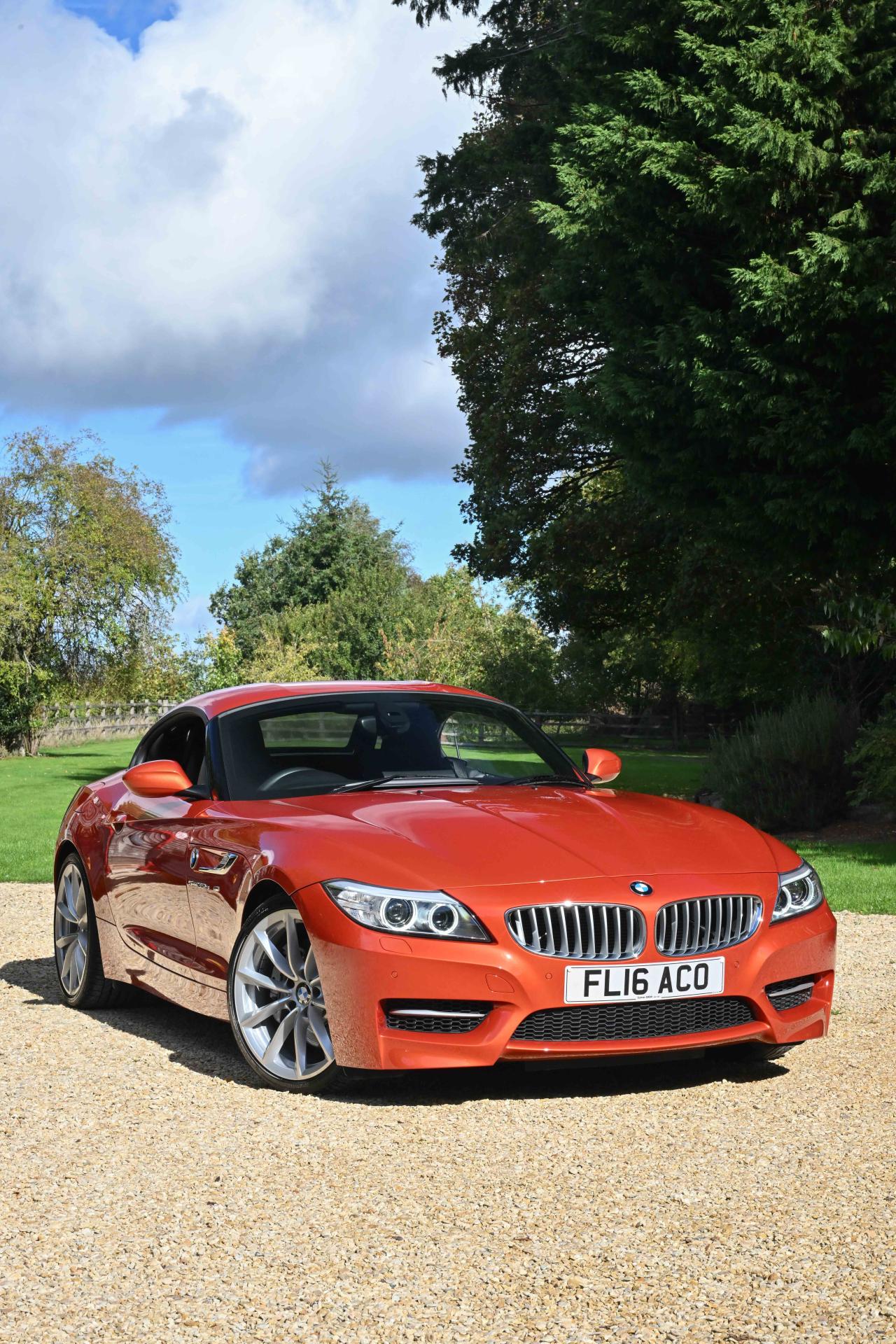 2016 BMW Z4 Convertible (sDrive 35is)