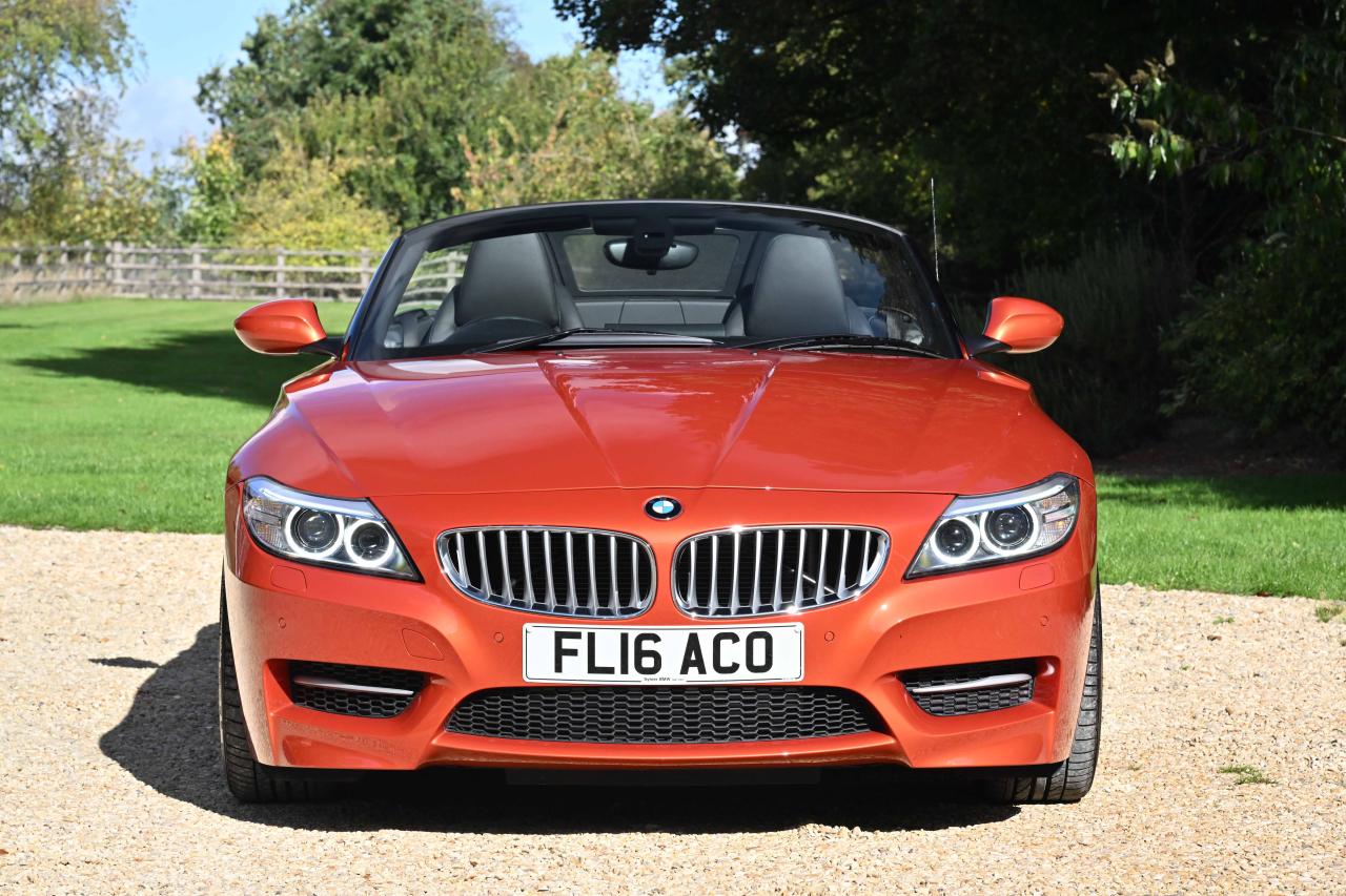 2016 BMW Z4 Convertible (sDrive 35is)
