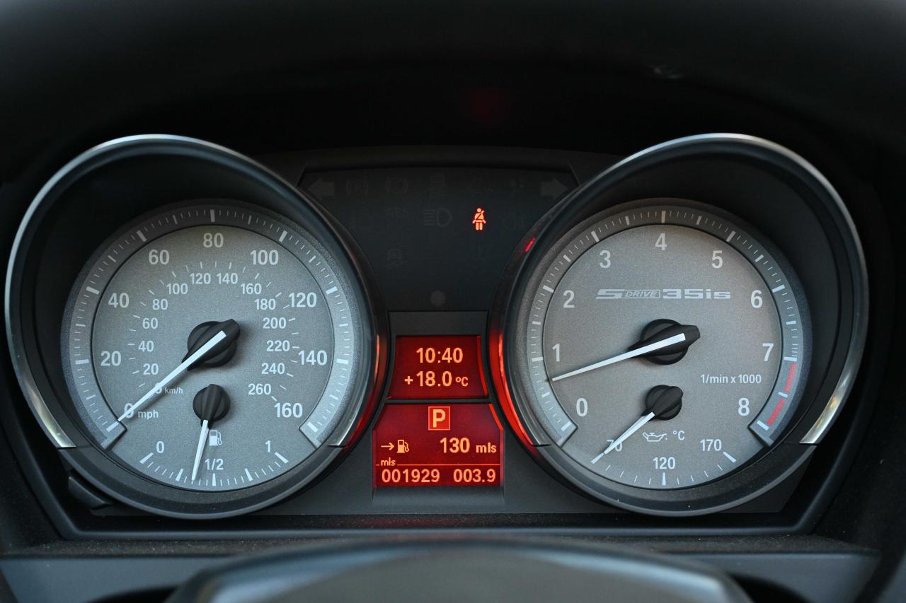 2016 BMW Z4 Convertible (sDrive 35is)