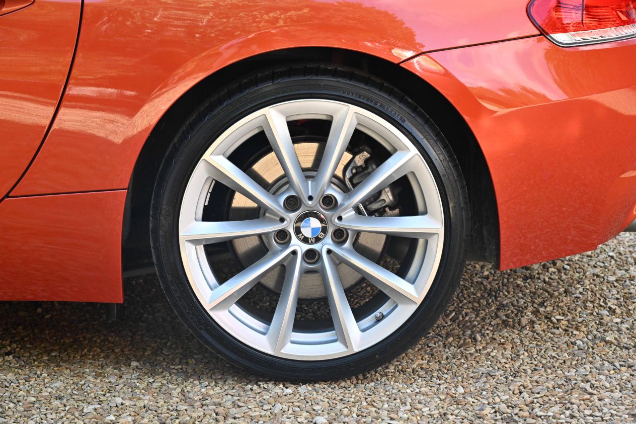 2016 BMW Z4 Convertible (sDrive 35is)