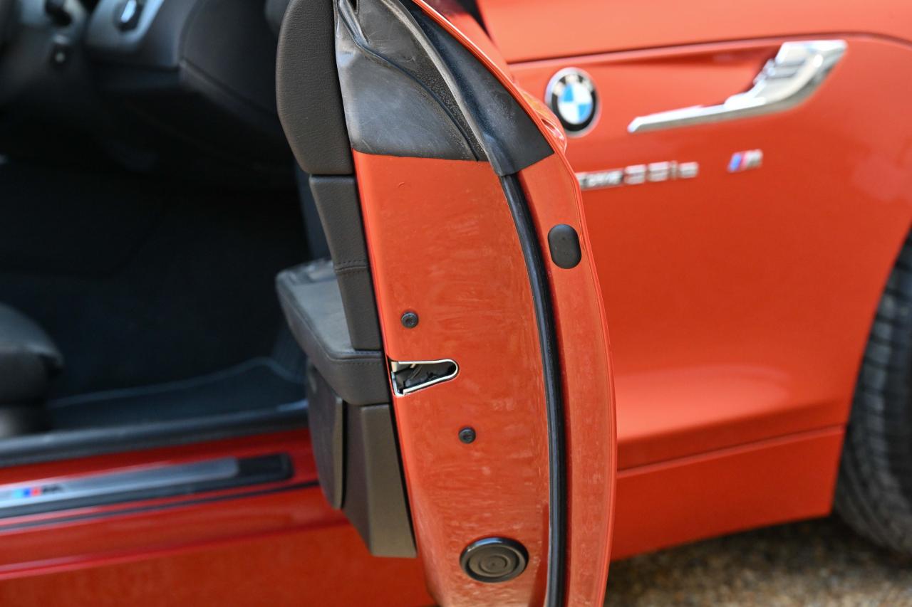 2016 BMW Z4 Convertible (sDrive 35is)