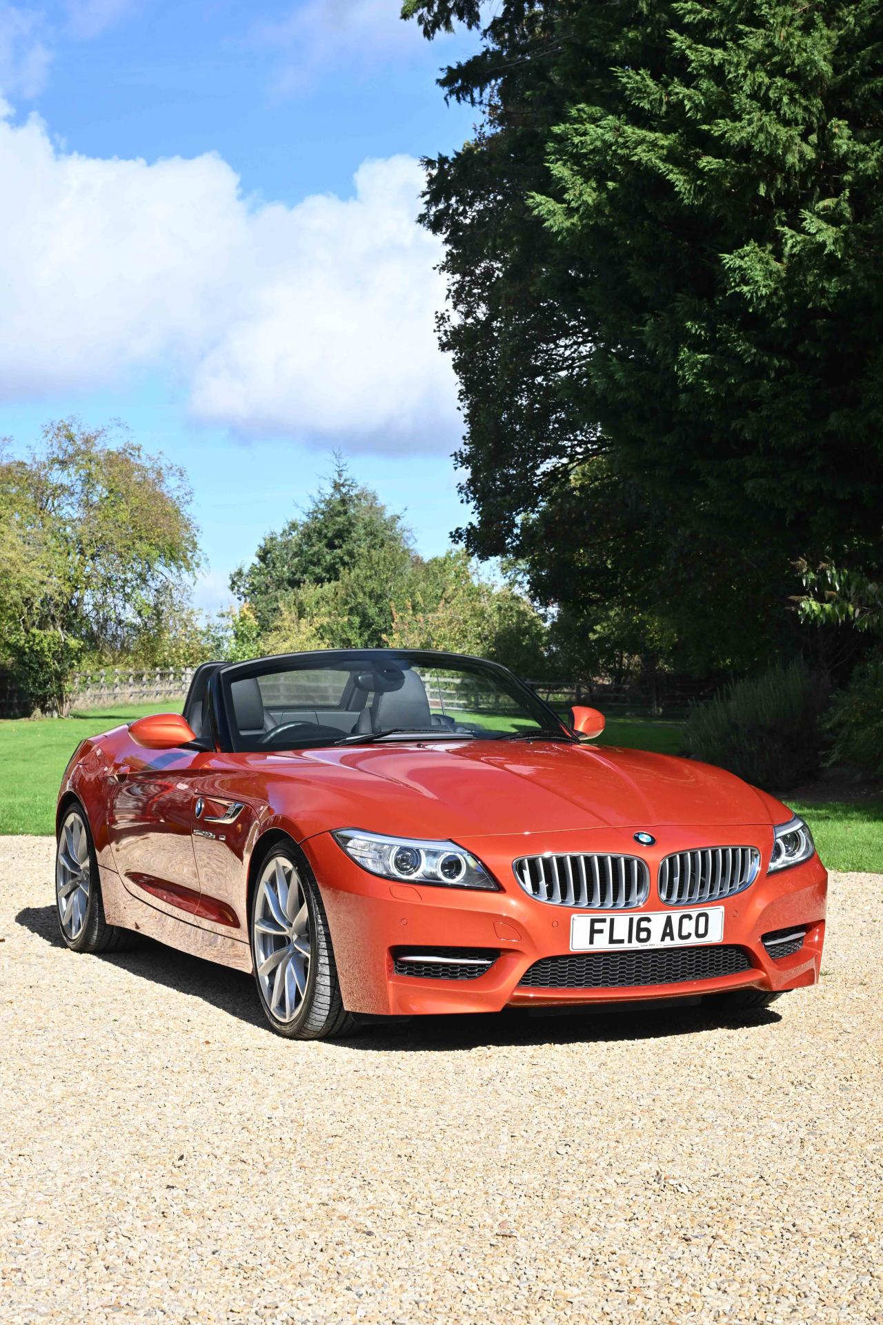 2016 BMW Z4 Convertible (sDrive 35is)