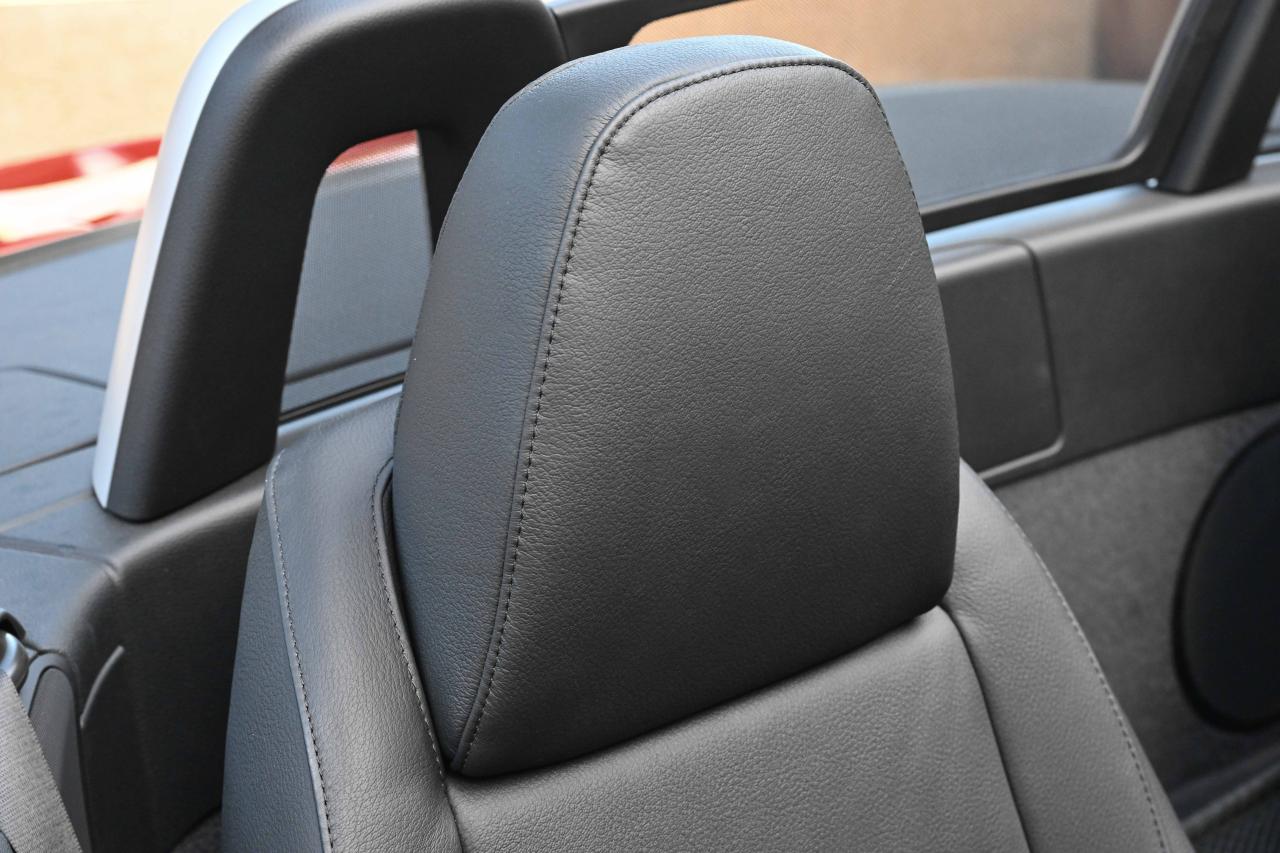 2016 BMW Z4 Convertible (sDrive 35is)