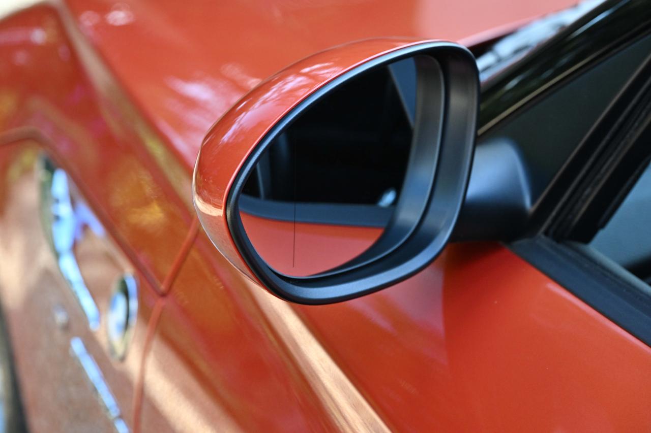 2016 BMW Z4 Convertible (sDrive 35is)
