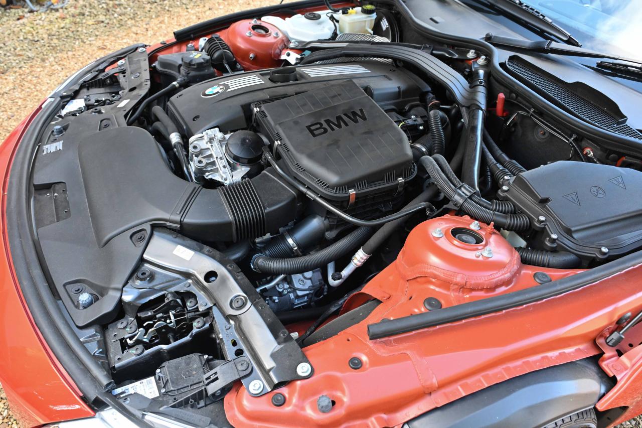 2016 BMW Z4 Convertible (sDrive 35is)