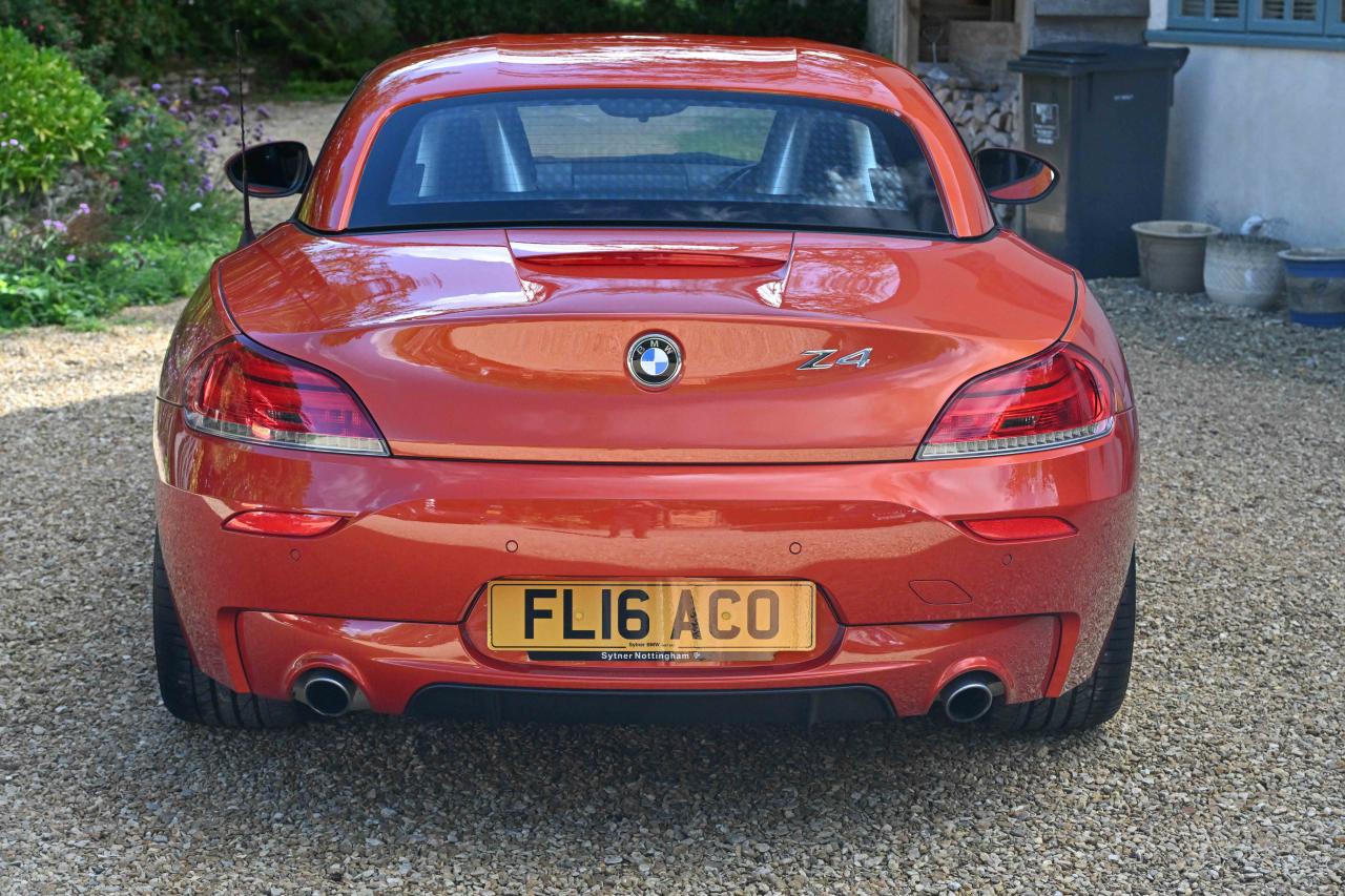 2016 BMW Z4 Convertible (sDrive 35is)