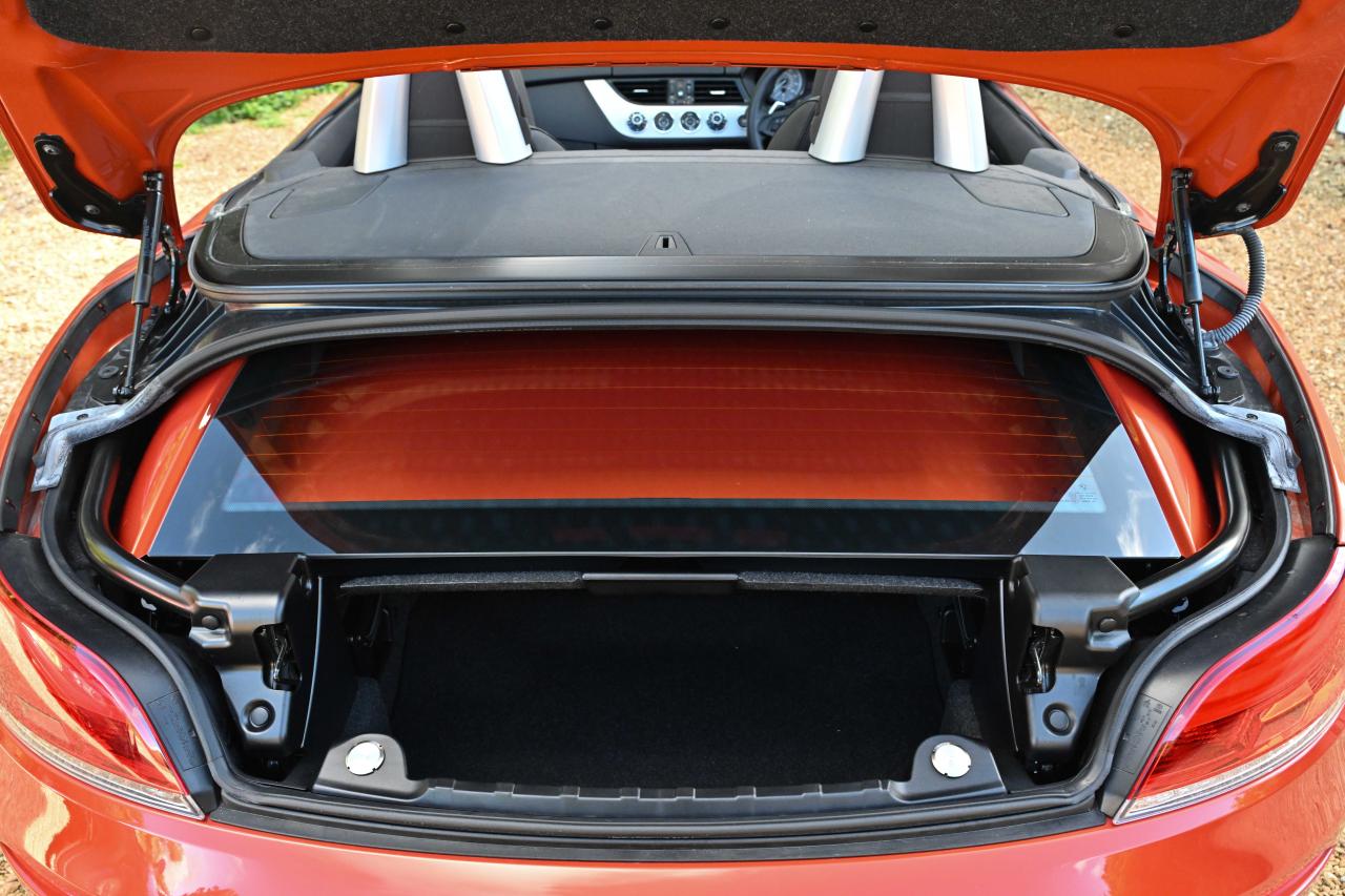 2016 BMW Z4 Convertible (sDrive 35is)