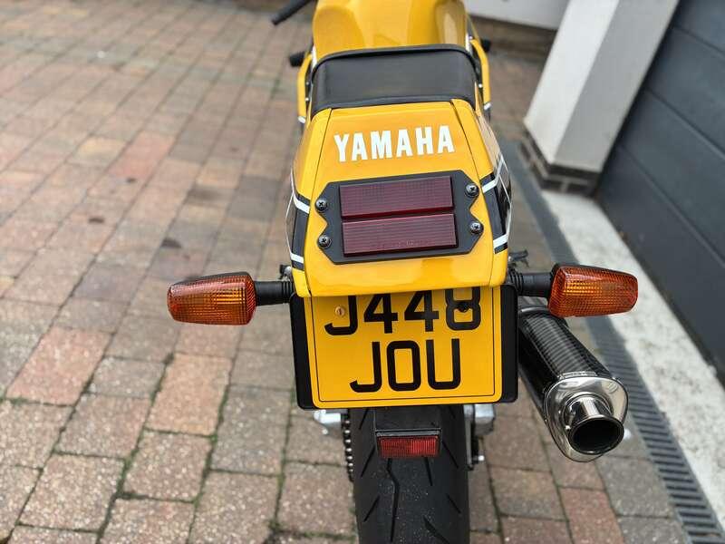1992 Yamaha FZR400RR 3TJ1