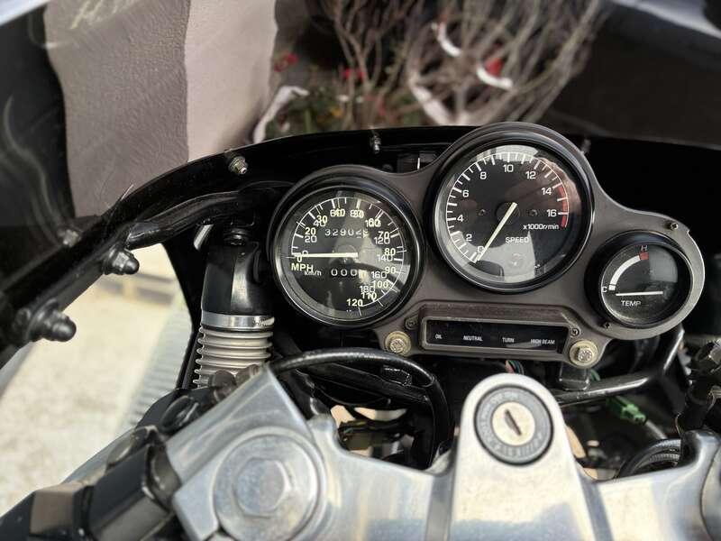 1998 Yamaha FZR400