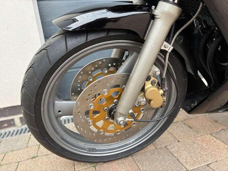 1998 Yamaha FZR400