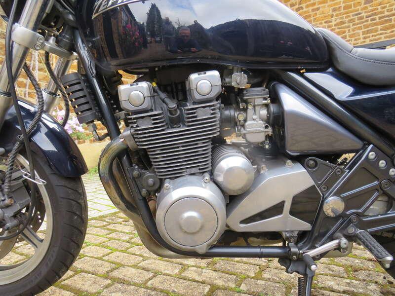 1991 Kawasaki ZR550 ZEPHYR