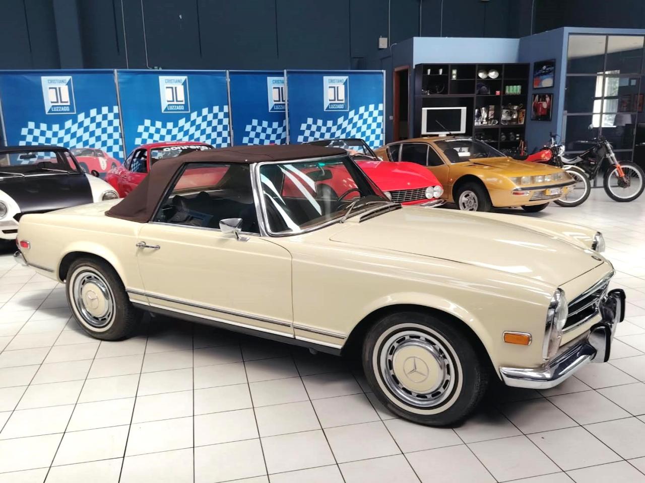1969 Mercedes - Benz BENZ 280 SL W113 PAGODA 1969