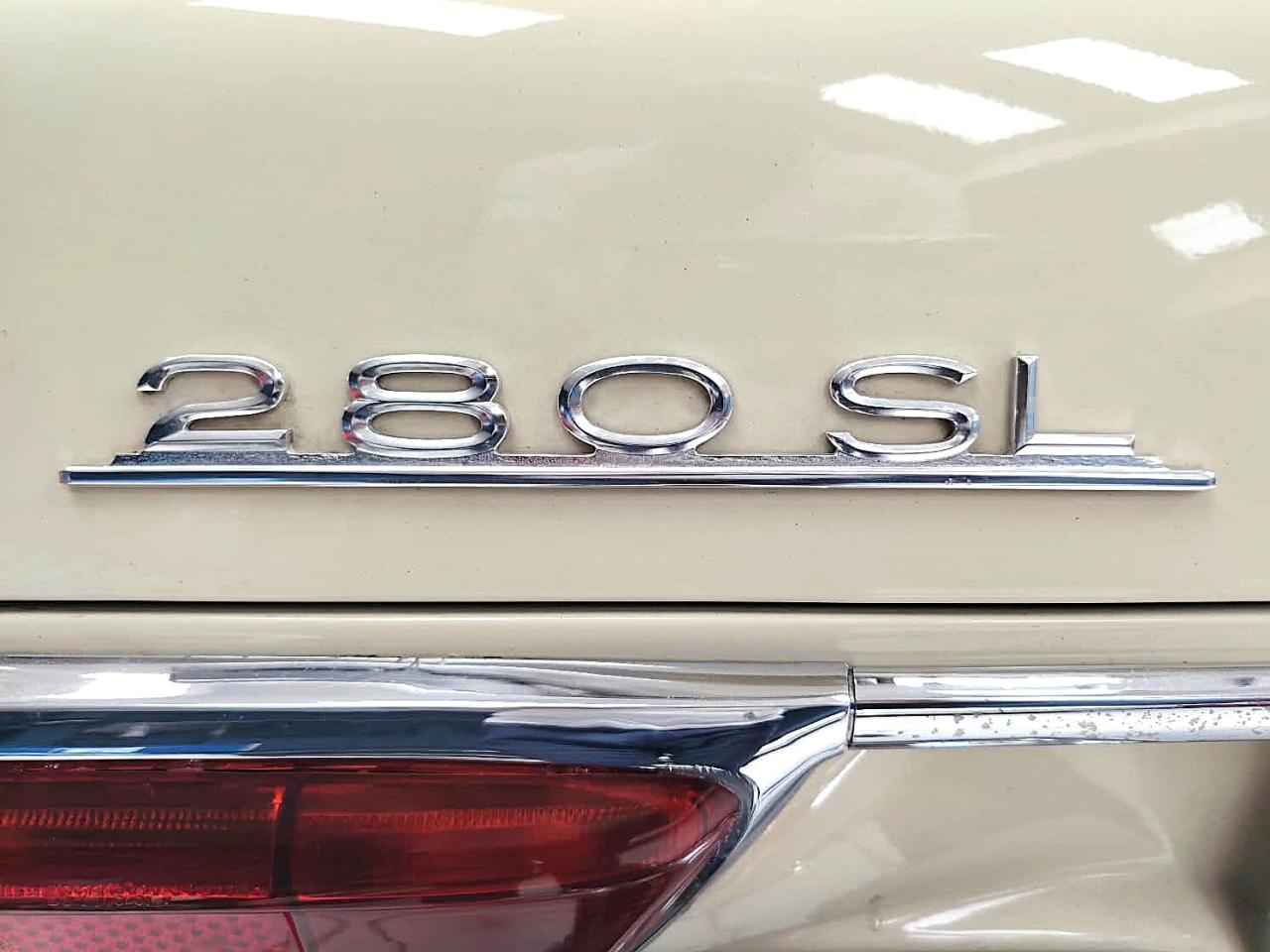 1969 Mercedes - Benz BENZ 280 SL W113 PAGODA 1969