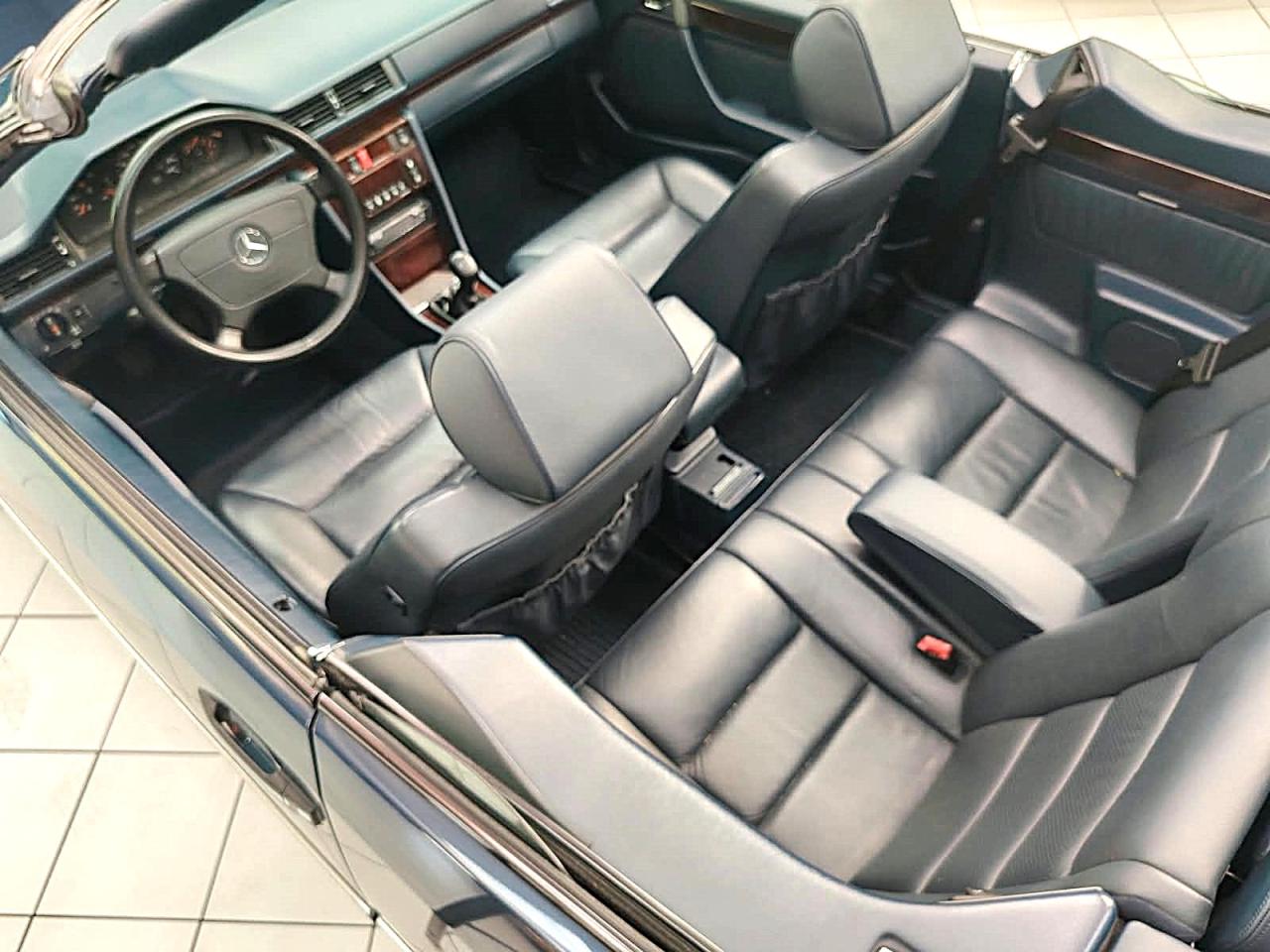 1996 Mercedes - Benz BENZ E 200 CABRIOLET 1996