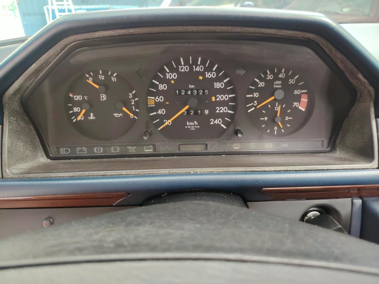 1996 Mercedes - Benz BENZ E 200 CABRIOLET 1996
