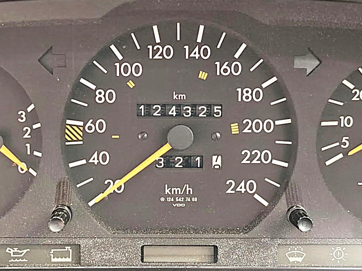 1996 Mercedes - Benz BENZ E 200 CABRIOLET 1996