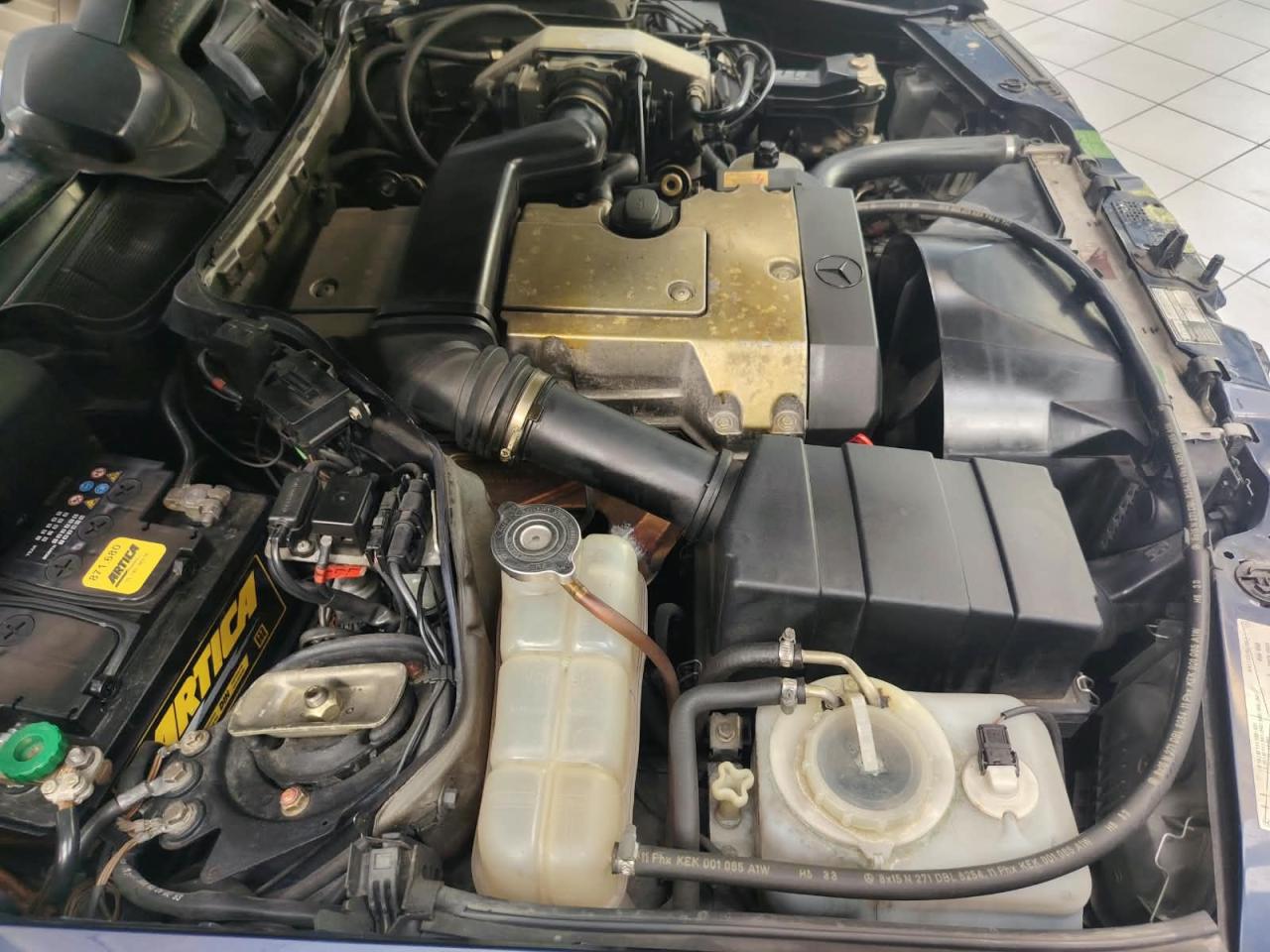 1996 Mercedes - Benz BENZ E 200 CABRIOLET 1996
