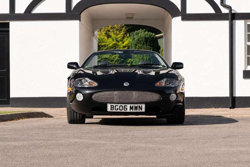 2006 Jaguar XKR