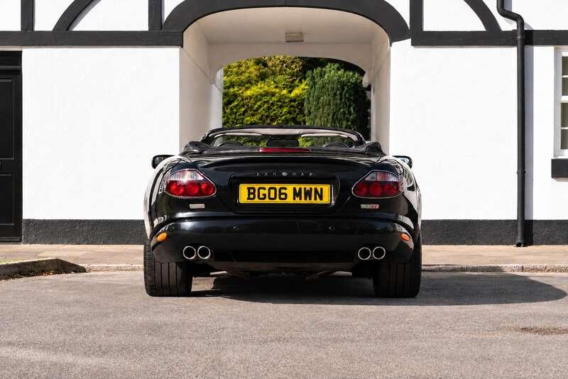 2006 Jaguar XKR
