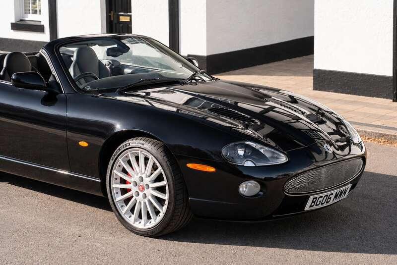 2006 Jaguar XKR