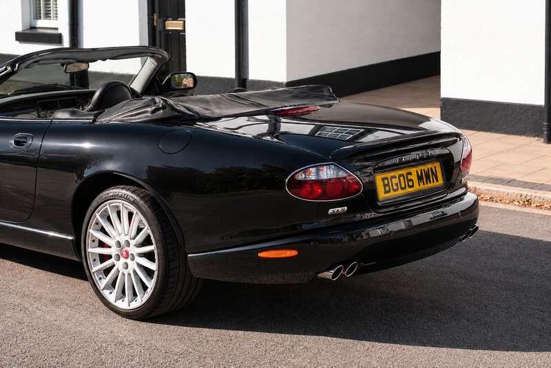 2006 Jaguar XKR