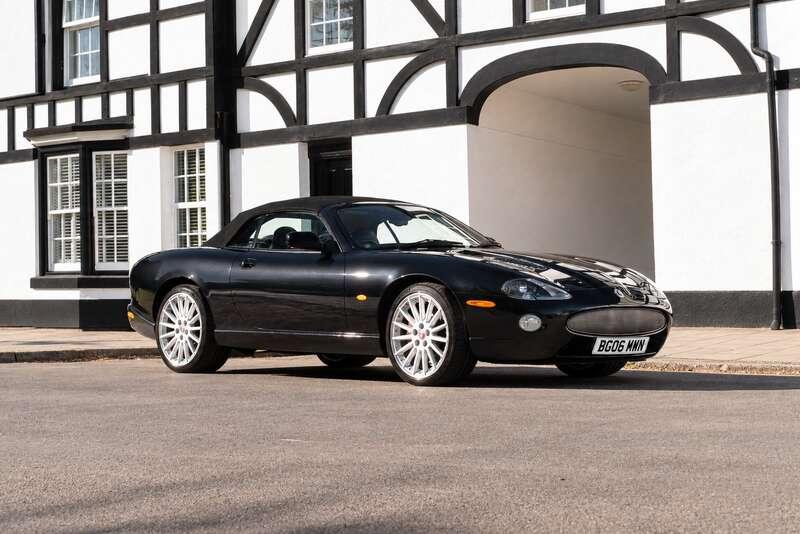 2006 Jaguar XKR