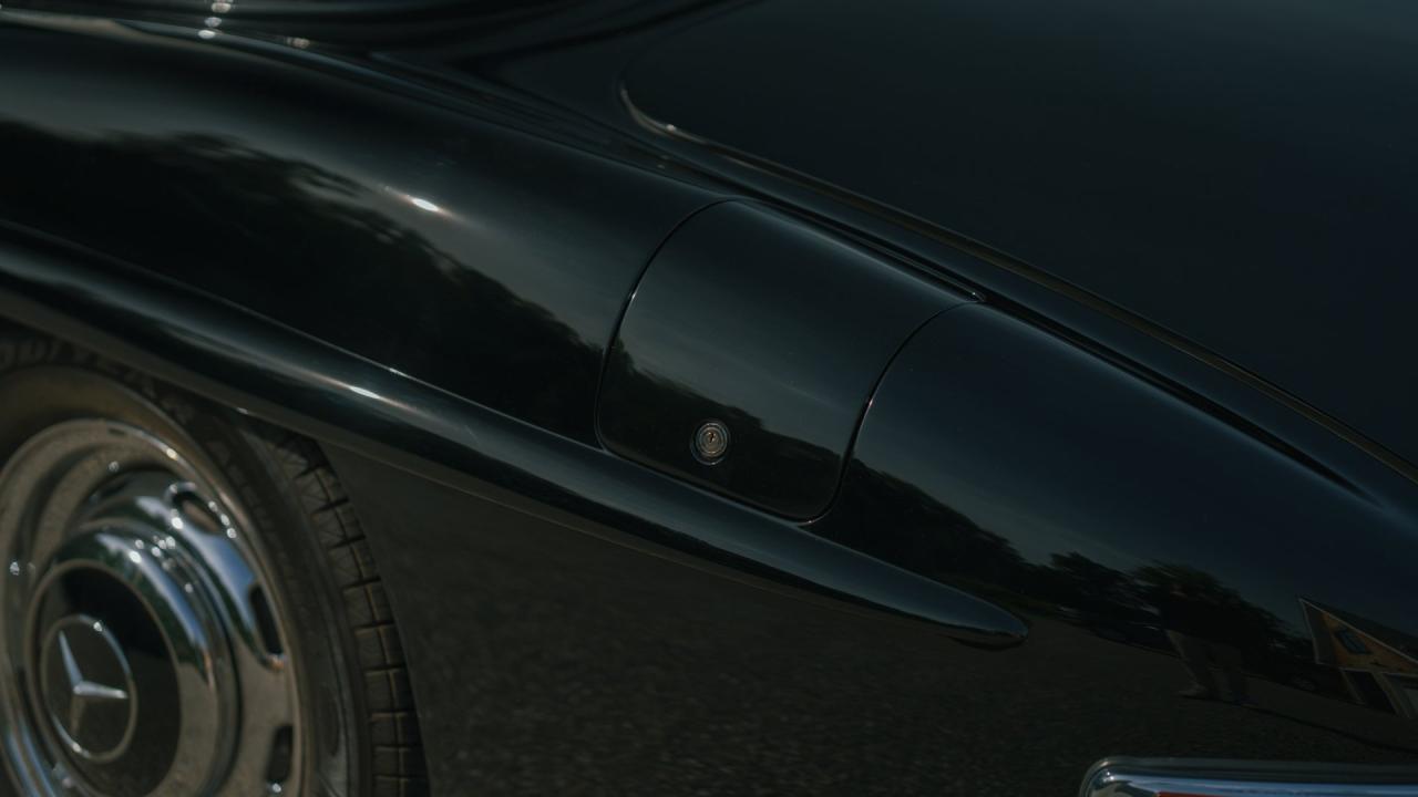 1957 Mercedes - Benz 300 SL Roadster