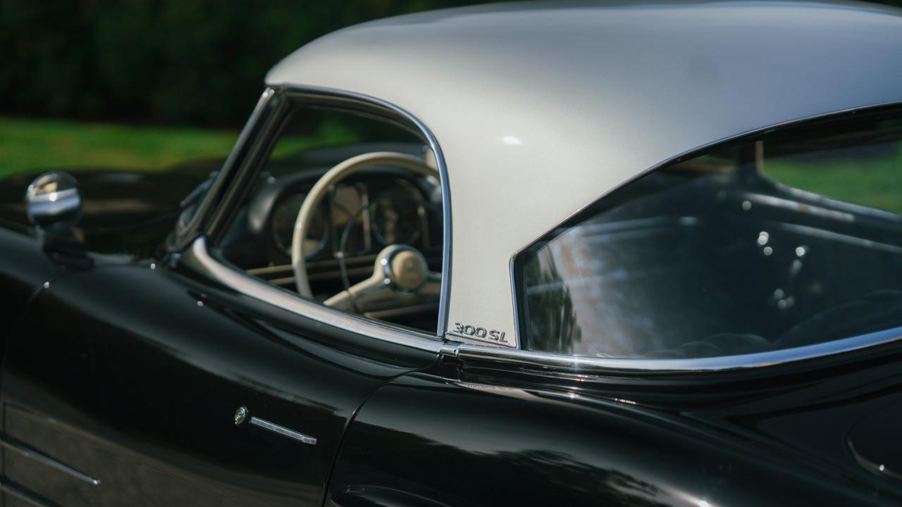 1957 Mercedes - Benz 300 SL Roadster