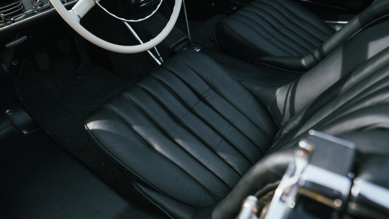 1957 Mercedes - Benz 300 SL Roadster