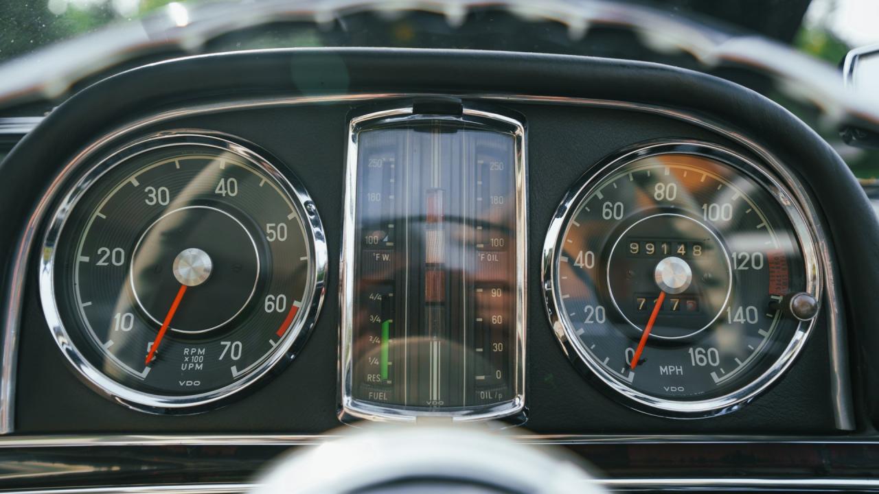 1957 Mercedes - Benz 300 SL Roadster