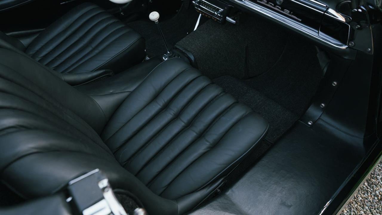 1957 Mercedes - Benz 300 SL Roadster