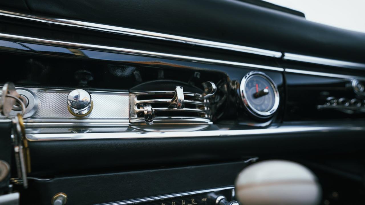 1957 Mercedes - Benz 300 SL Roadster