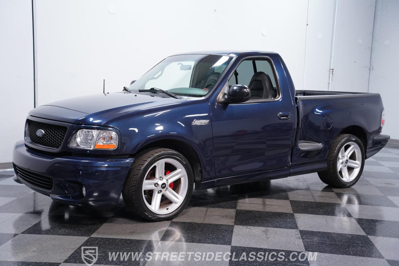 2002 Ford F-150 Lightning SVT