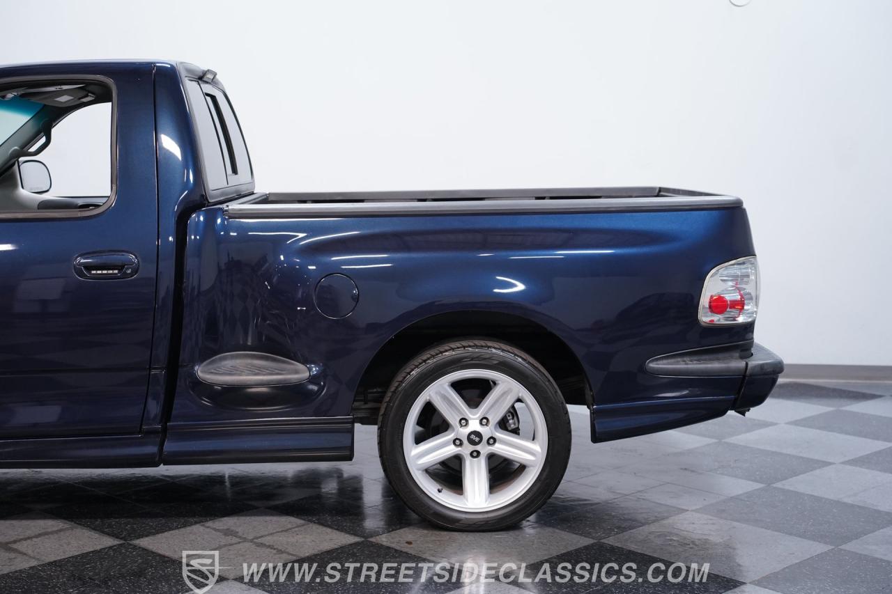 2002 Ford F-150 Lightning SVT