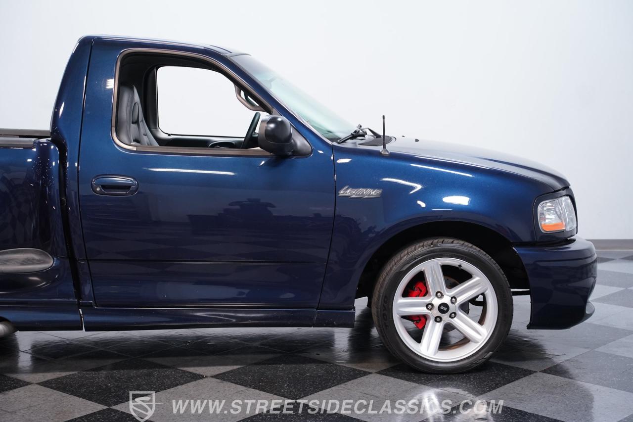 2002 Ford F-150 Lightning SVT