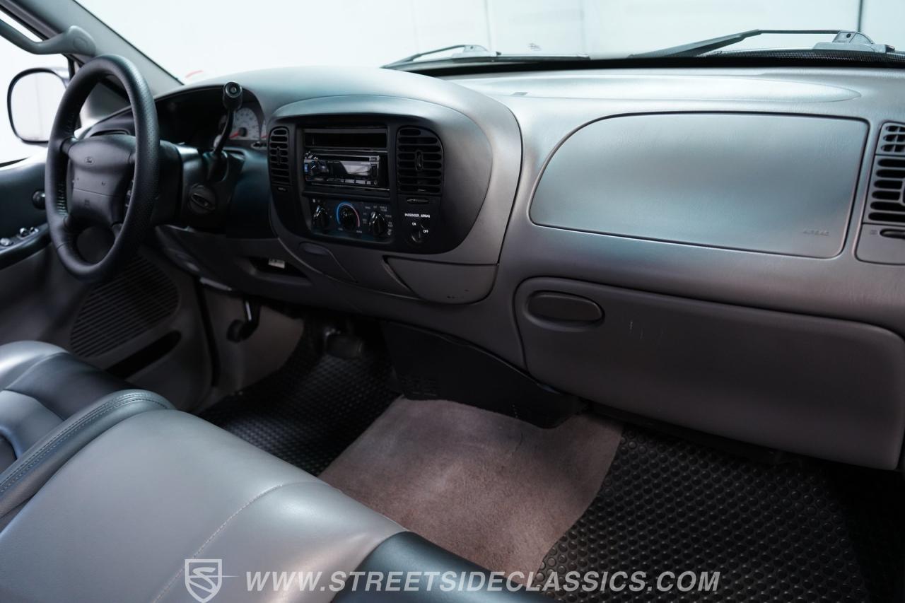 2002 Ford F-150 Lightning SVT