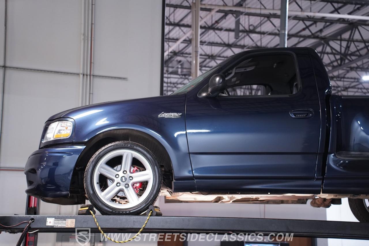 2002 Ford F-150 Lightning SVT