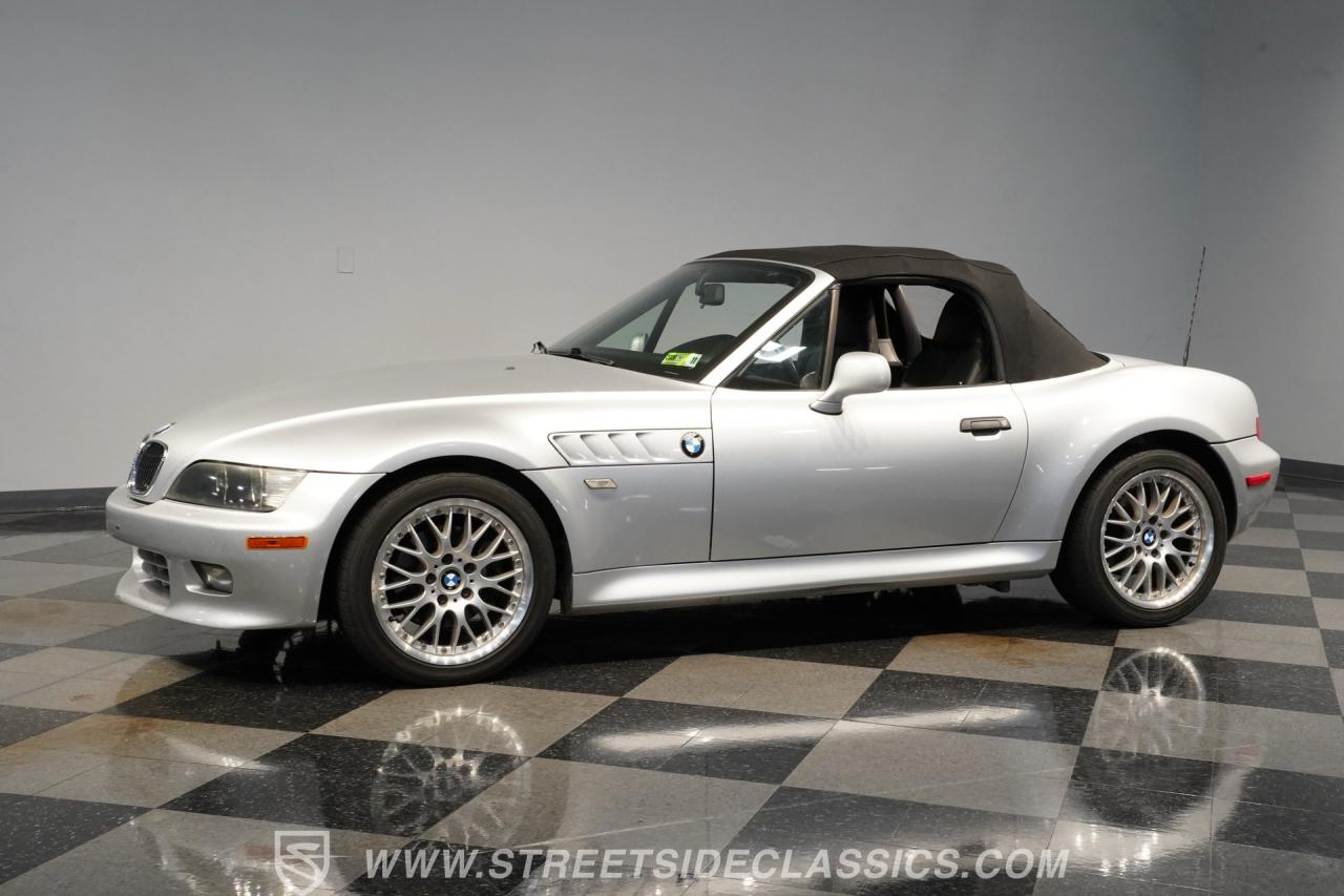 2001 BMW Z3 3.0i Roadster