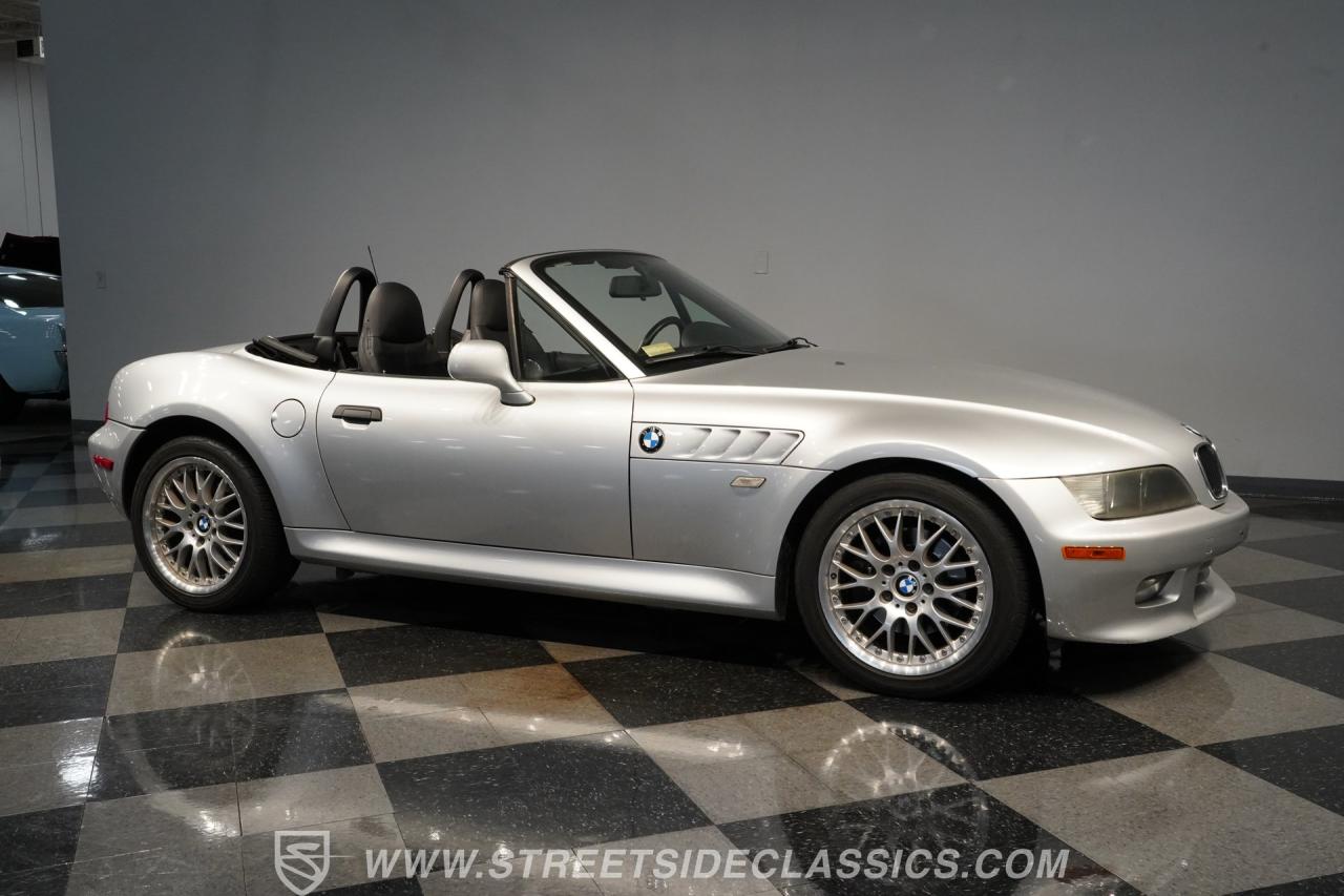 2001 BMW Z3 3.0i Roadster