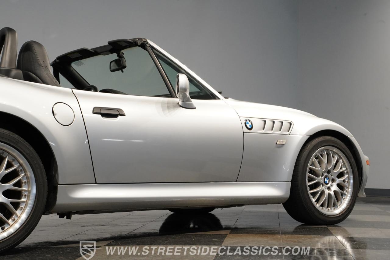 2001 BMW Z3 3.0i Roadster