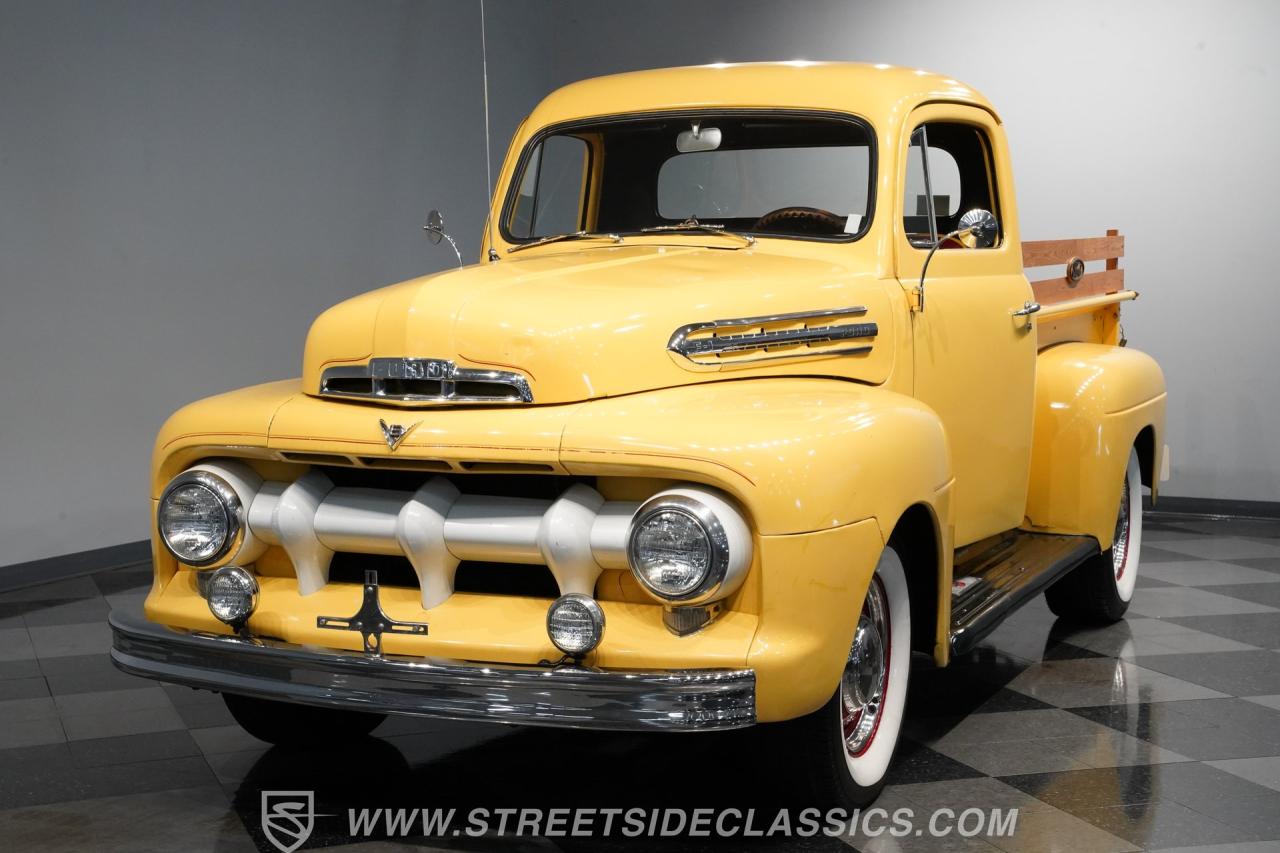 1951 Ford F-1